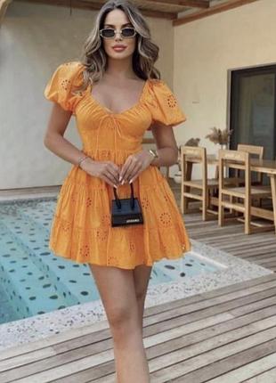 Жіноче плаття zara, розмір м, дуже легка тканина