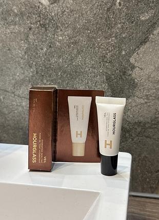 Тональний крем hourglass 3 відтінок