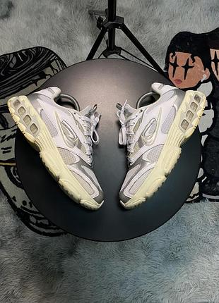 Жіночі кросівки nike zoom air fire, розмір 38, білі