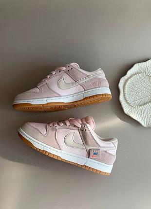 Стильные женские кроссовки nike sb dunk teddy bear pink