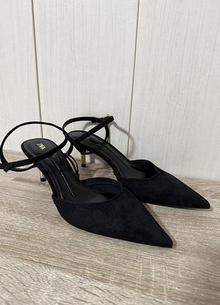 Туфлі  слінгбеки zara