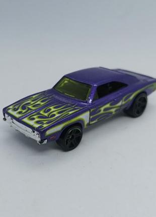 Автомобиль dodge charger 500 hot wheels 2014