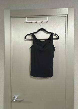 Топ з бра uniqlo airism xs майка з чашками