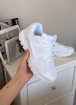Кроссовки nike v5 rnr white