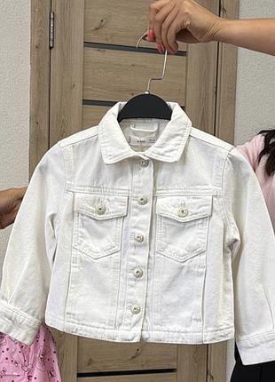 Біла джинсова куртка mango kids 8659