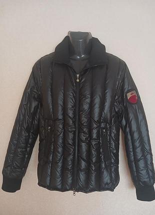 Пуховик- armani  jeans