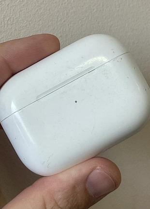 Кейс для наушников apple airpods pro 2 (usb-c), a2968 б/у