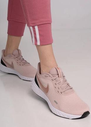 Жіночі кросівки nike revolution 5 оригінал розмір 41