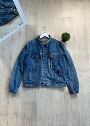 Levi’s джинсова куртка оригінал