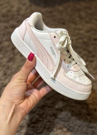 Оригінальні кросівки puma 29/30 розмір для дівчинки (18.5 см устілка)