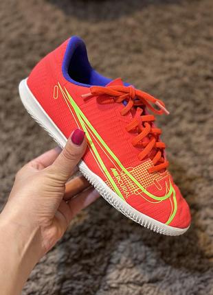 Оригінальні футзалки nike mercurial 35 розмір (22см) б/в