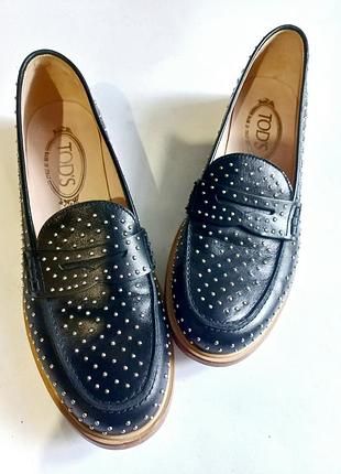 Кожаные лоферы tod's 36.5-37р(оригинал). в идеальном состоянии