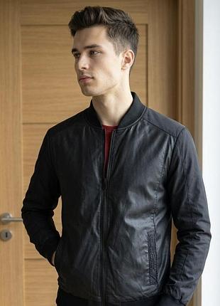 Чорний чоловічий бомбер zara man розмір l (оригінал)