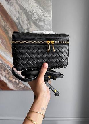 Сумка в стилі bottega veneta