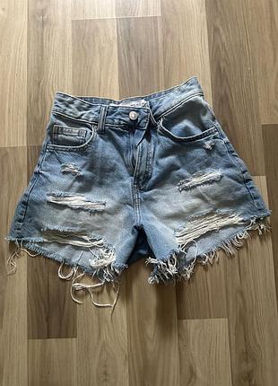 Жіночі джинсові шорти bershka 💙