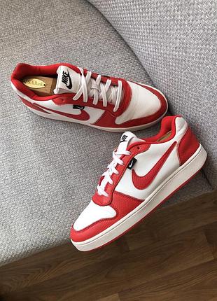 Чоловічі кросівки nike