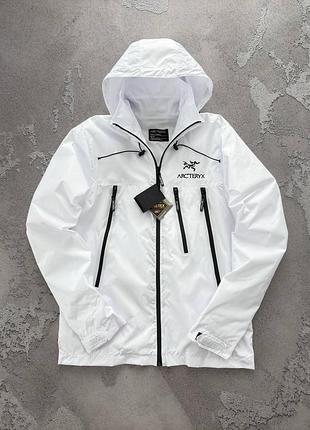 Чоловіча спортивна вітрівка arc’teryx  біла водовідштовхувальна куртка артерікс s / m / l / xl / xxl / xxxl демісезон
