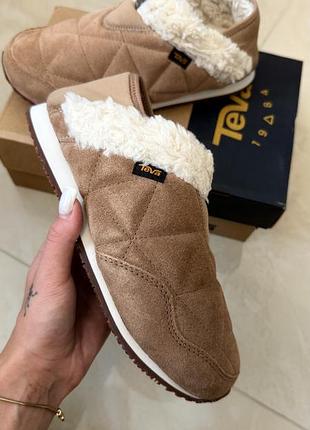 Сліпони — це модель teva reember plushed оригінал