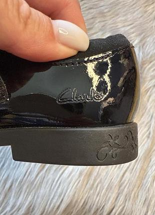 Туфельки для девочки clarks 27.5 5