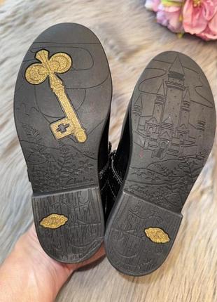 Туфельки для девочки clarks 27.5 6