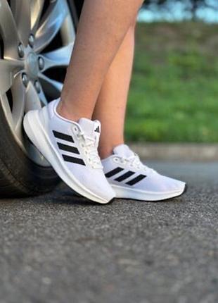 Жіночі бігові кросівки adidas runfalcon 3.0