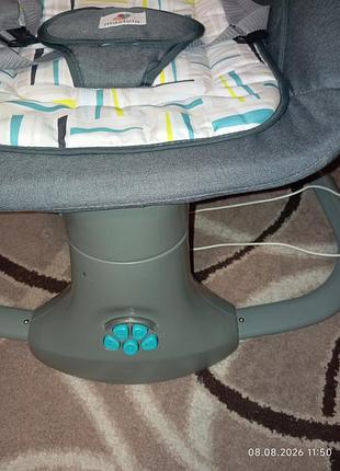 Укачивающий центр-шезлонг mastela deluxe multi (модель 8104/8105) в сером цвете с функцией автоматического укачивания и москитной сеткой 7