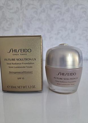 Распив! тональная основа с эффектом сияния shiseido total radiance foundation