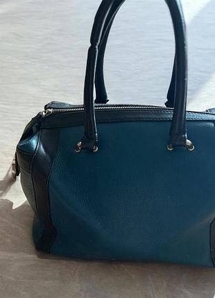Salvatore ferragamo шкіряна сумочка