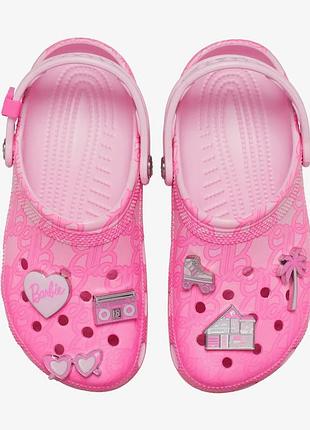 Нові шльопкі/ crocs barbie/ шлепанцы crocs classic mattel pink barbie clog