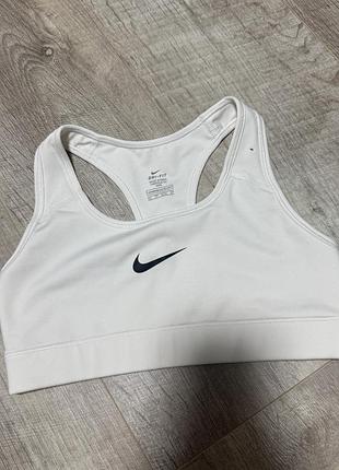Спортивний топ nike
