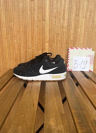Кроссовки nike nightgazer