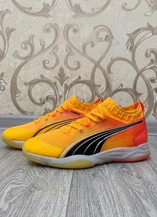 Яскраві волейбольні кросівки puma eliminate (оригінал, р. 42.5)