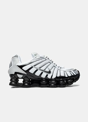 Nike shox black white
