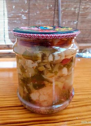 Консерва домашняя 0.5 л тушенка курица и салат цветная капуста, заготовка, заправка, основа блюд