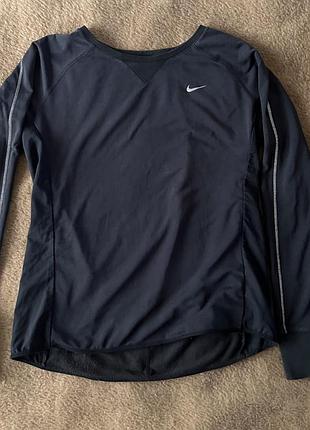 Футболка nike. розмір l