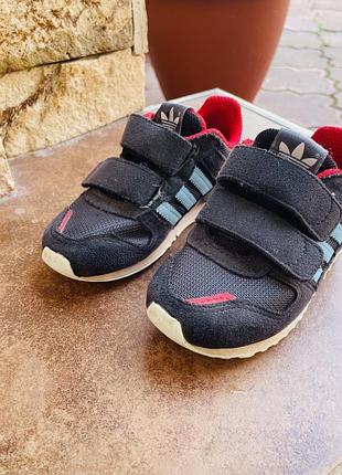 Кросівки adidas з ортопедичною устілкою 23 14 см