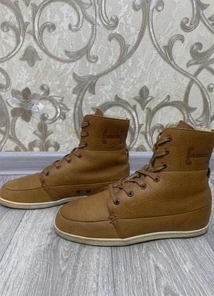 Шкіряні утеплені високі кросівки / черевики hub footwear (розмір 40.5-41 / 26. см)