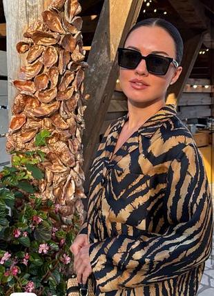 Сонцезахисні окуляри чорні класичні gucci 100% оригінал