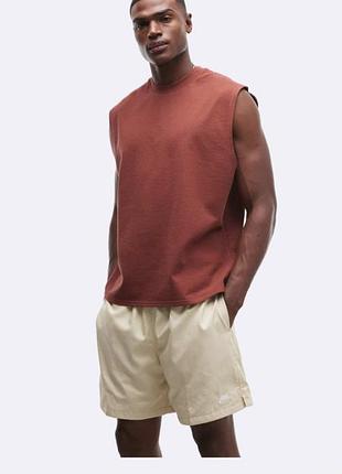 Новые шорты nike (найк nike club woven shorts in beige) с англии m,l