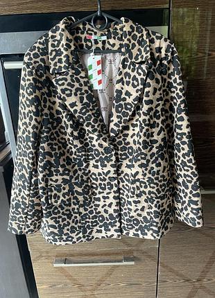 Новий жіночий піджак в лео принт