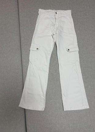 Джинсы белые с карманами, 146р zara