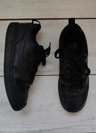 Мужские черные кроссовки 39 р 24,5 см nike court borough low