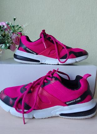 Кросівки   runner time 35 розмір