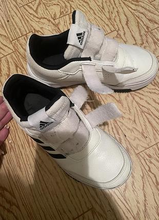 Кросівки adidas