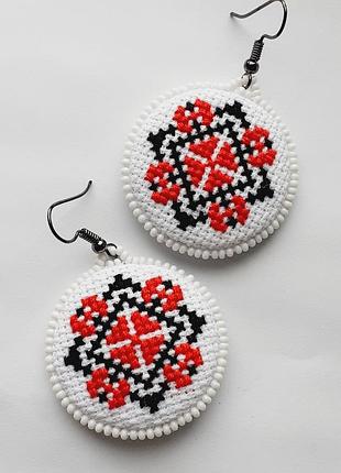 Сережки в етностилі, з вишивкою хрестиком