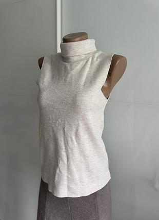 Трикотажний топ - безрукавка високим коміром в ідеалі! zara!
