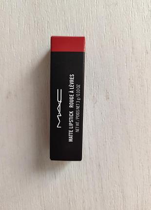 Матова помада mac