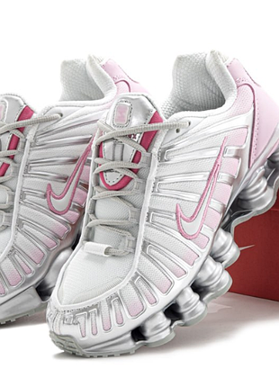 Кросівки shox