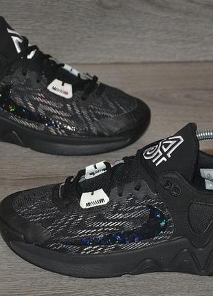Розмір 38 довжина устілки 24 см. стан на фото. фірма nike. ціна 1050 грн