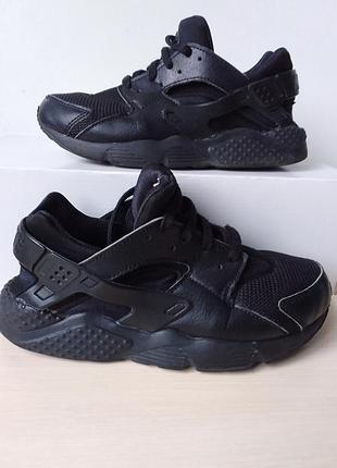 Кросівки nike  33.5 розмір